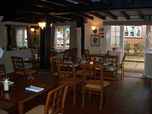 The New Inn Reading Bagian luar foto